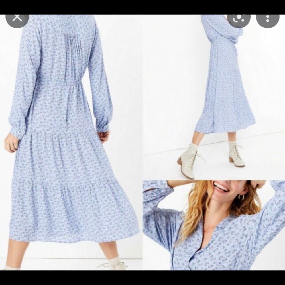 Blue floral long sleeve dress with drawstring waist.